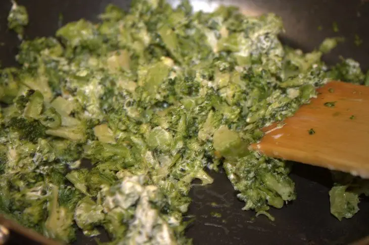 Крокеты мясные с брокколи: шаг 2