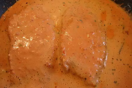 Филе рыбы под вкусным соусом "пепер майоро" с овощным гарниром.: шаг 5