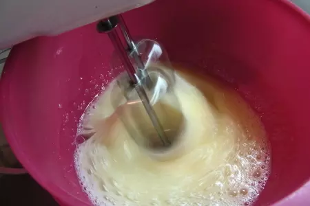 Кабачковый пирог с фисташками: шаг 3