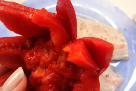 Филе рыбы под вкусным соусом "пепер майоро" с овощным гарниром.: шаг 7