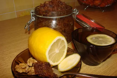 Десерт кучермег (курага,чернослив,мед,грецкие орехи): шаг 3