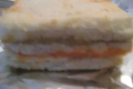 Бутербродный торт с паштетом: шаг 1