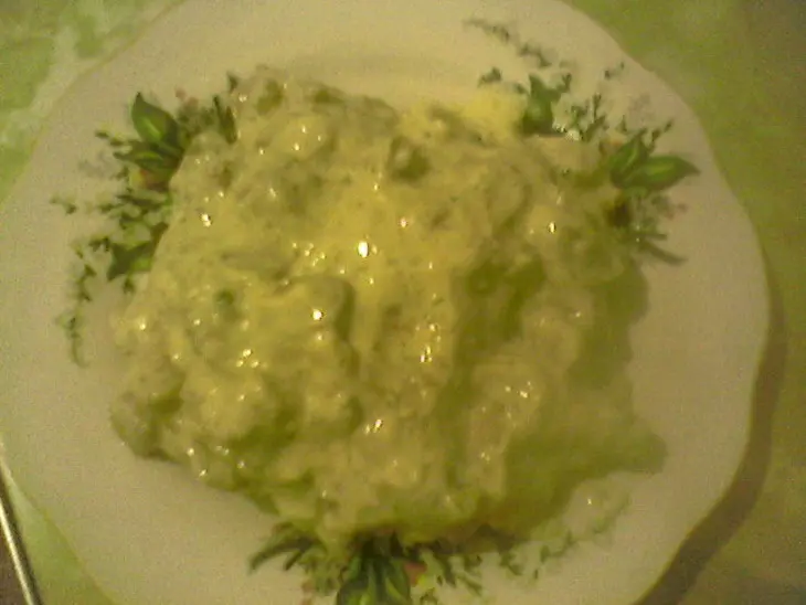 Сырно-молочный соус с грибами и мясом: шаг 4
