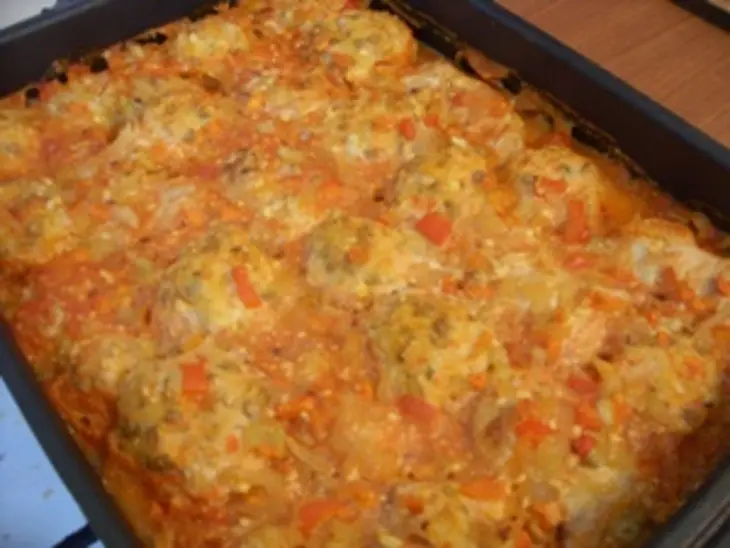 Голубчики из китайской капусты+куриные котлетки на картофельных подушечках (фарш экспериментальный): шаг 7