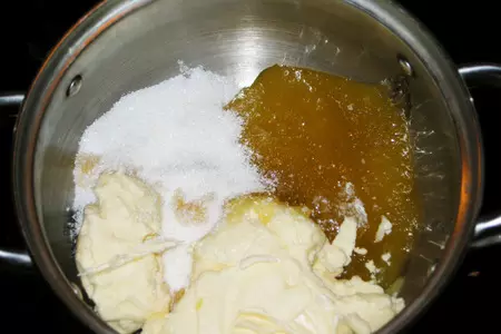 Геркулесовый пирог с яблоками и черносливом.: шаг 3