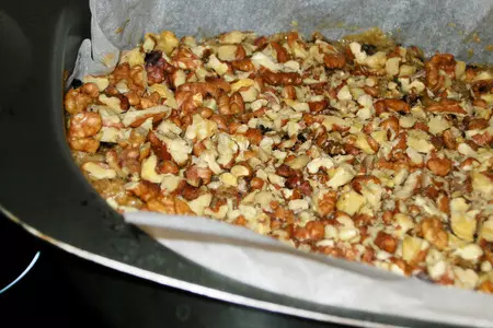 Геркулесовый пирог с яблоками и черносливом.: шаг 4