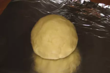 Песочный пирог с яблоками и чёрной смородиной: шаг 1