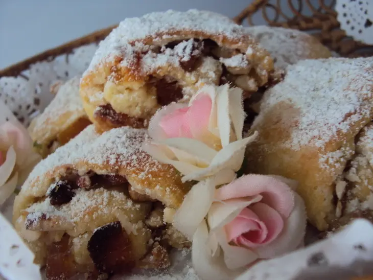 Творожное печенье "готто" с курагой и орехами: шаг 8