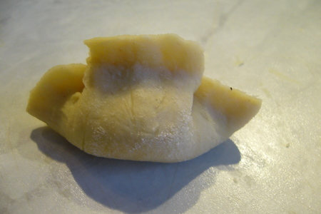 Пирожки с картошкой из песочно-твороженного теста: шаг 4