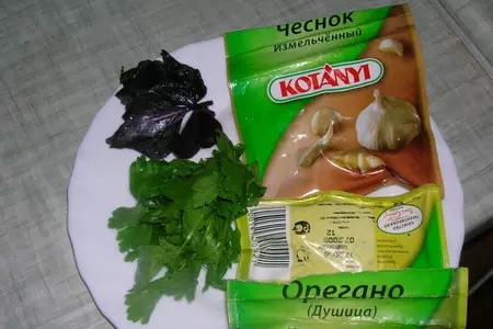 Рыба в ароматных хлебных крошках с пестрыми картофельнами шариками: шаг 2