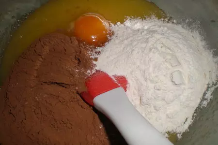 Двухслойное кокосовое печенье: шаг 2
