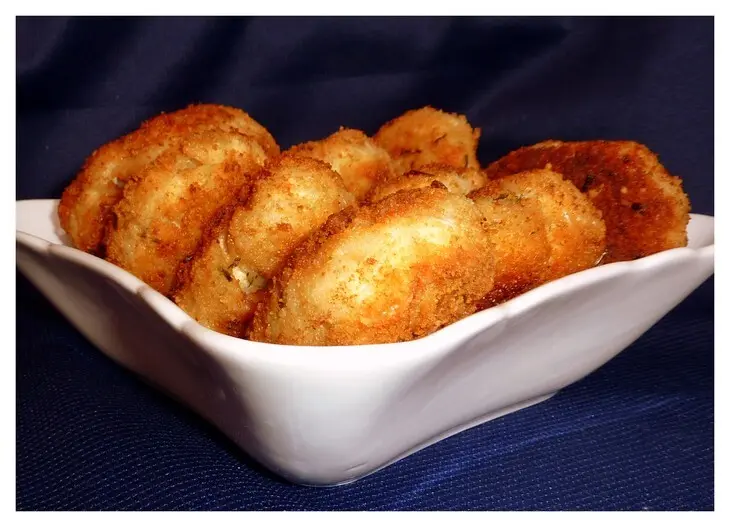 Котлеты с рисом, из рубленного мяса: шаг 3