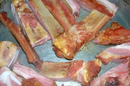 Густой чечевичный суп с копчеными свиными ребрышками: шаг 5