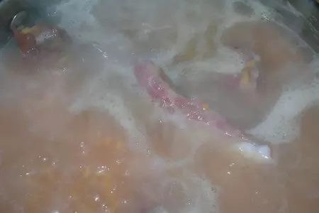 Густой чечевичный суп с копчеными свиными ребрышками: шаг 6