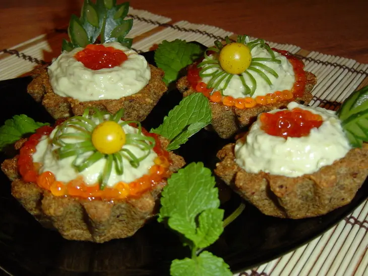 Тарталеточки с селедочкой к самогоночке: шаг 8