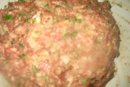 Армянские  колбаски "сигареты" с травами и овощами: шаг 3