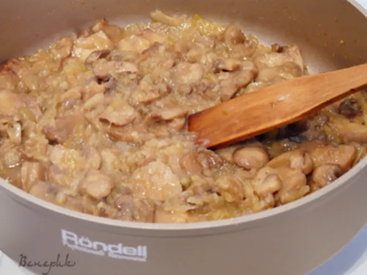 Гречневая каша с грибами и луком: шаг 7