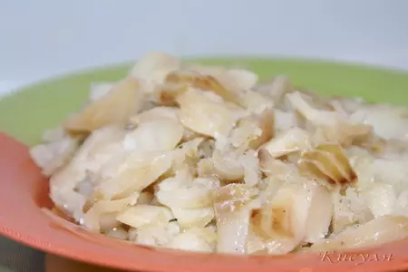 Пирог с рыбой и колбасным сыром: шаг 1
