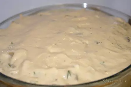 Пирог с рыбой и колбасным сыром: шаг 4
