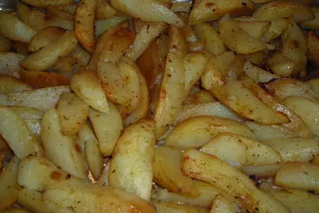 Куриные крылышки  и картошка в рукаве: шаг 5