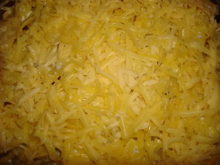 Картофель, запеченный с мясом и грибами: шаг 4