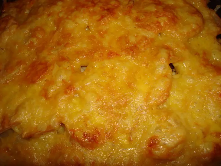 Картофель, запеченный с мясом и грибами: шаг 5