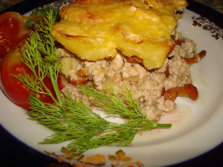 Картофель, запеченный с мясом и грибами: шаг 6