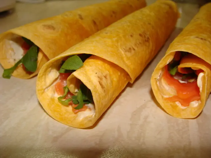 Ролы из мексиканских, сырных tortillas: шаг 6