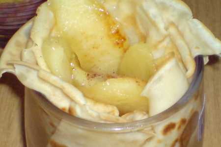 Блинные кулёчки с творогом,мёдом и карамелизироваными яблоками(день первый....): шаг 8