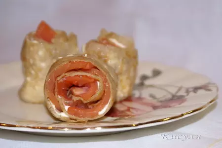 Нежные блинчики с форелью и сливочным кремом: шаг 7