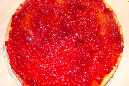 Гато малиновый с меренгами и заварным кремом: шаг 1