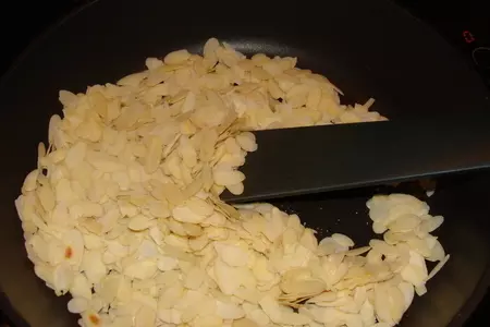 Гато малиновый с меренгами и заварным кремом: шаг 3