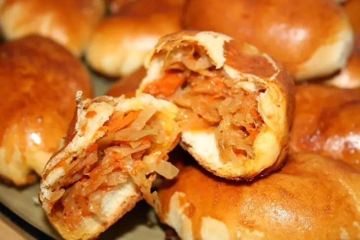 Пирожки «с фасолью и маком» и другой начинкой: шаг 9