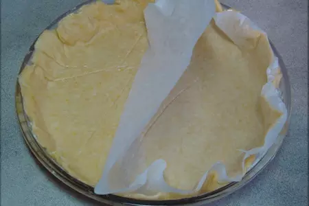 Сочный песочный киш с луком-пореем и сыром.: шаг 11