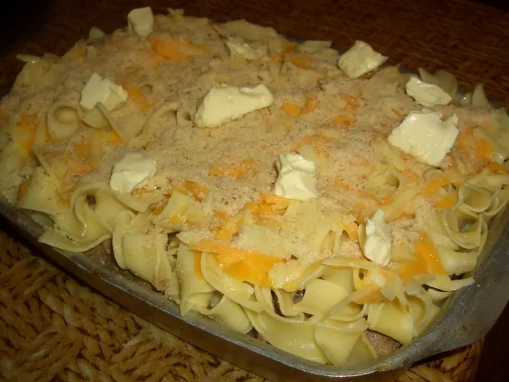 Запеканка из макарон,сыра и печени: шаг 8