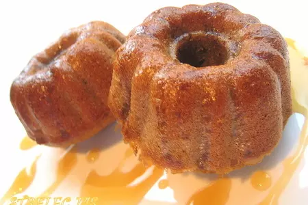 Маффины с кленовым сиропом и грецкими орешками.: шаг 3