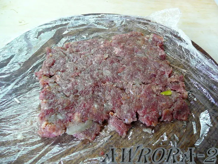 Мясные пальчики " глаз орла": шаг 1