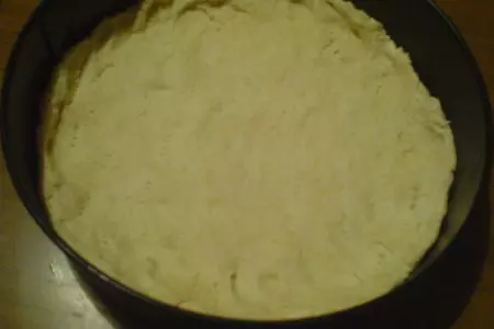 Сочный песочный киш с луком-пореем и сыром.: шаг 4