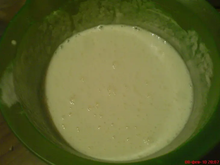 Сочный песочный киш с луком-пореем и сыром.: шаг 6