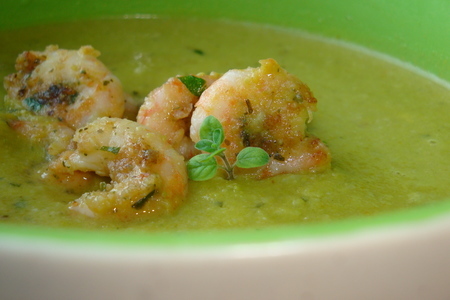 Суп из зеленого горошка с креветками: шаг 1