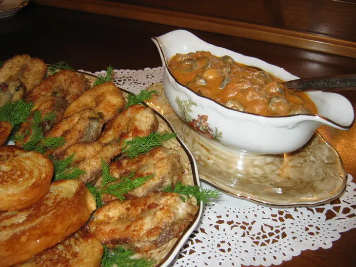 Осетрина  жареная (с гренками и соусом): шаг 6