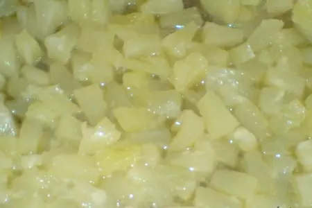 Блинчики французские (crepes ) с карамелизированными ананасами и фисташками(день пятый...): шаг 4
