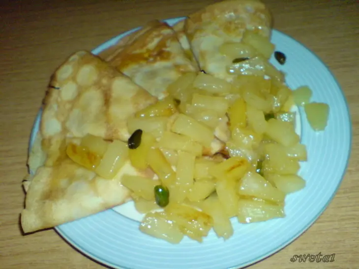 Блинчики французские (crepes ) с карамелизированными ананасами и фисташками(день пятый...): шаг 5