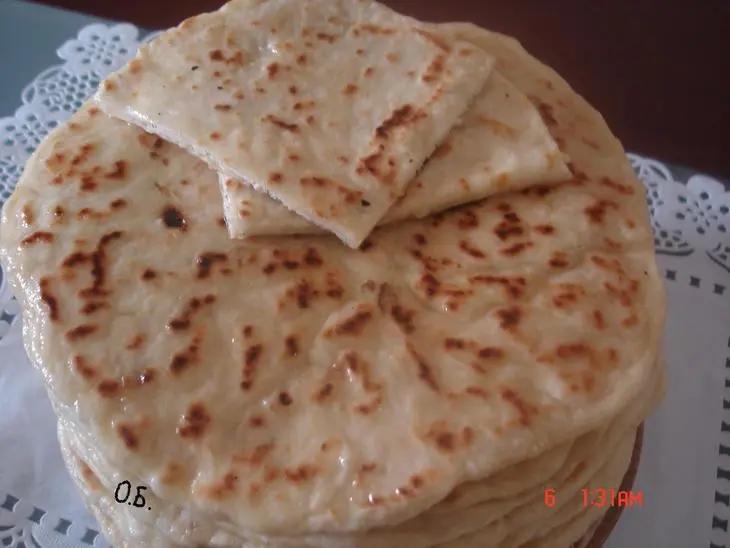 Турецкие лепешки с мясом: шаг 1