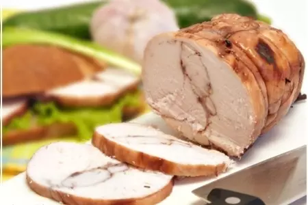 Пастрома из куриной грудки в винном маринаде: шаг 6
