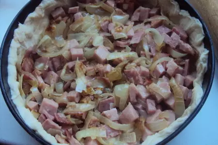 Эльзасский пирог с луком и ветчиной: шаг 2