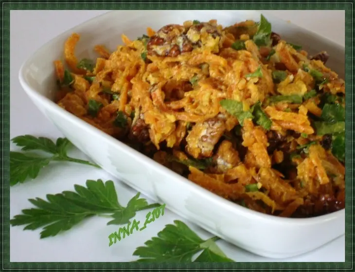 Морковный салат с грецкими орехами по-турецки: шаг 6