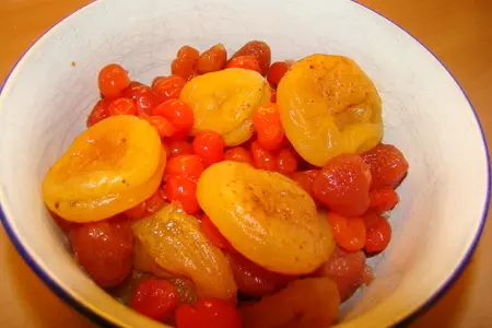 Рисовая каша с орехами и сухофруктами постная: шаг 1