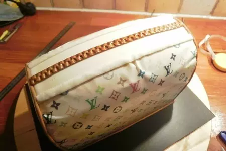 Шоколадный масляный бисквит+ торт-сумка  louis vuitton: шаг 25