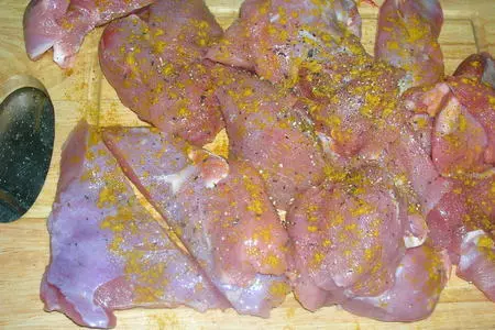 Слоеные пирожки с индейкой карри и беконом: шаг 2
